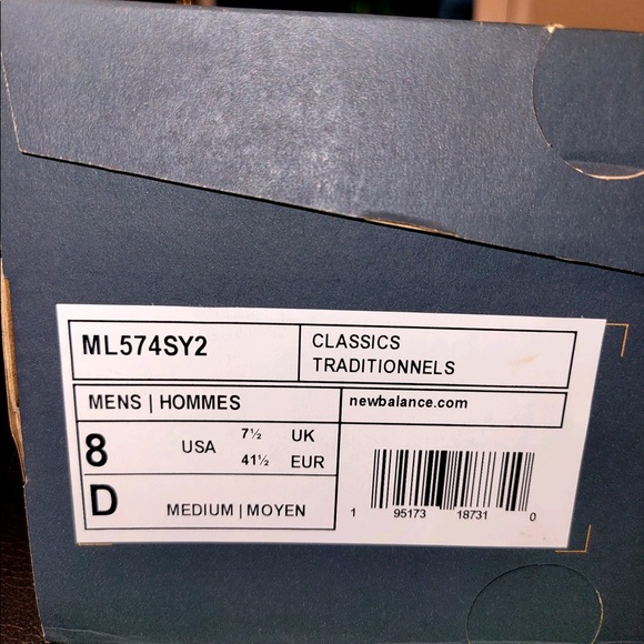 New Balance shoes - Picture 4 of 4